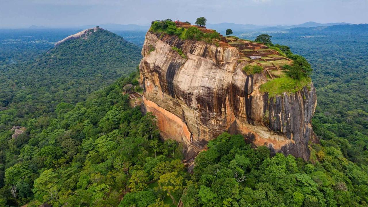 Hotel Golden Ray Dambulla Exterior foto